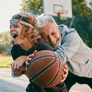 Basketball, Spiel, Freude, Großvater, Enkel